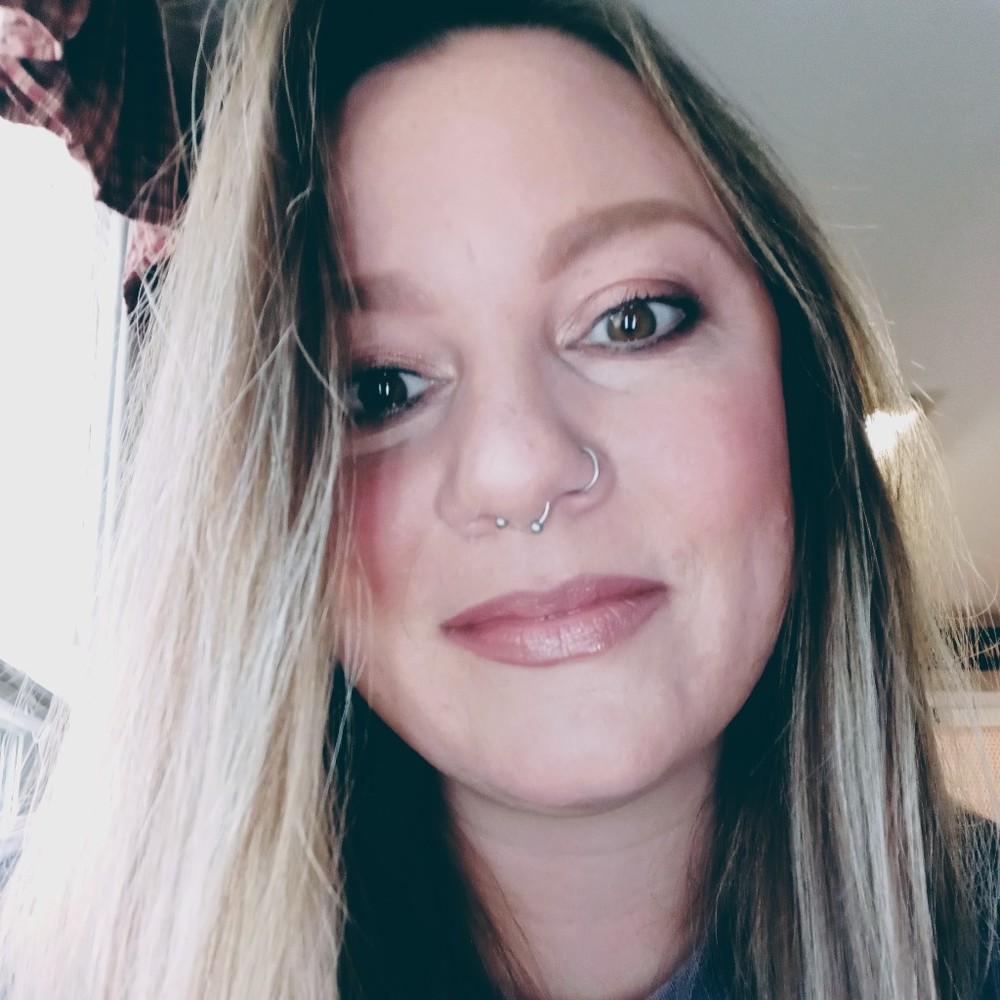 Meet your Posher, Posh